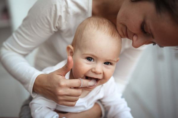 Caring For Baby Teeth:   Tips For Parents From A Kids Dentist